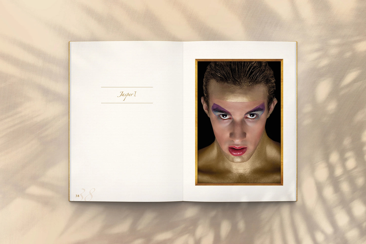 BUCH Golden Faces